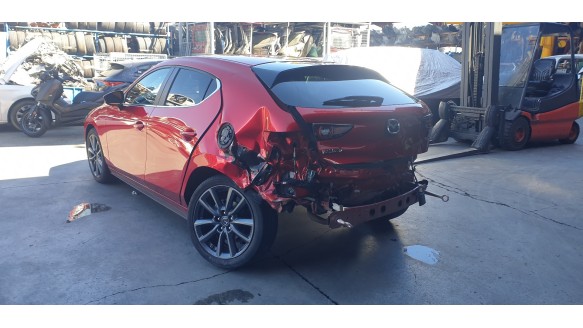 mazda 3 sedán (bp) 2019- del año 2021