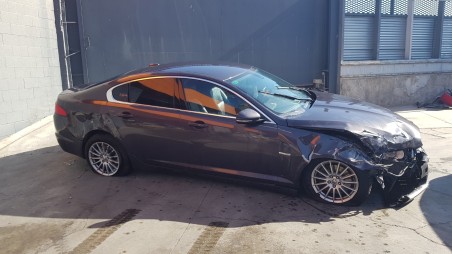 jaguar xf 2007-2015 del año 2010