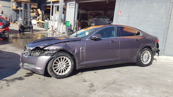 jaguar xf 2007-2015 del año 2010