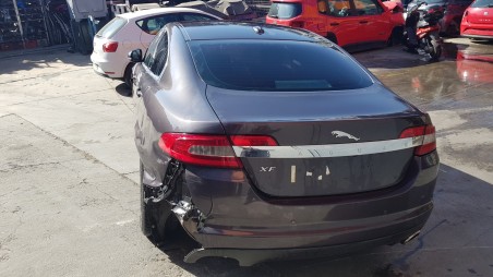 jaguar xf 2007-2015 del año 2010
