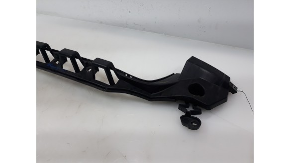 Recambio de molduras traseras para jaguar xf ii (x260) 2015- 3.0 d referencia OEM IAM GX6317E855A GX6317E855A 