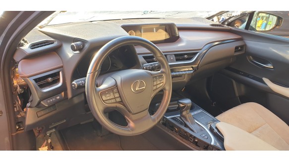 lexus ux (za10) 2018- del año 2019