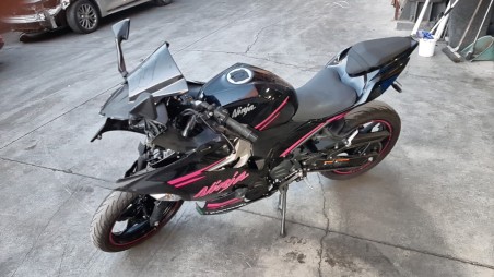 kawasaki ninja 400 2017- del año 2019