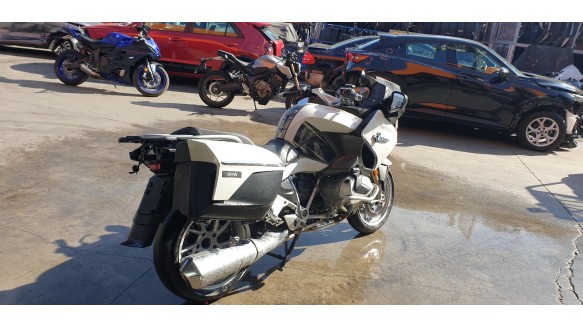 bmw r 1250 rt 2018- del año 2019