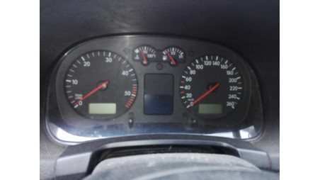 volkswagen golf iv berlina (1j1) 1997-2003 del año 2013