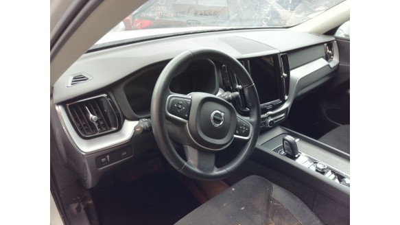 volvo xc60 ii (246) 2017- del año 2021