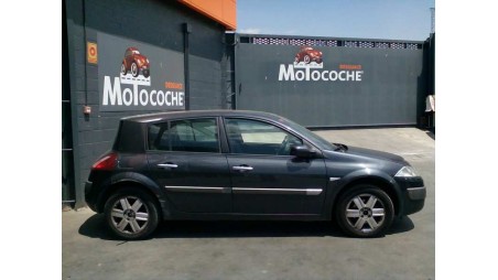 renault megane ii berlina 5p 2002-2009 del año 2004