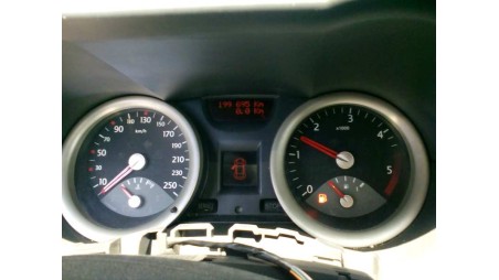 renault megane ii berlina 5p 2002-2009 del año 2004