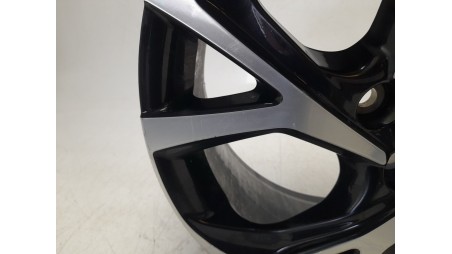 Recambio de llanta para toyota c-hr 2016- hybrid active referencia OEM IAM 42611YP360  