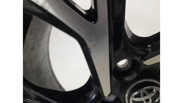 Recambio de llanta para toyota c-hr 2016- hybrid active referencia OEM IAM 42611YP360  