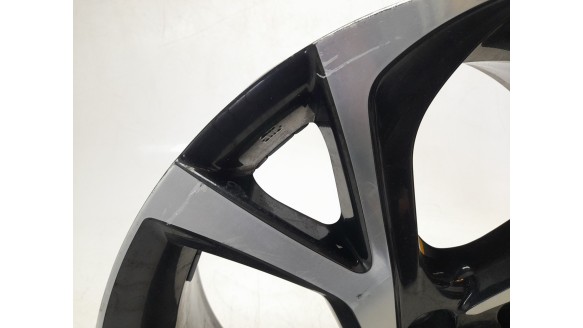 Recambio de llanta para toyota c-hr 2016- hybrid active referencia OEM IAM 42611YP360  