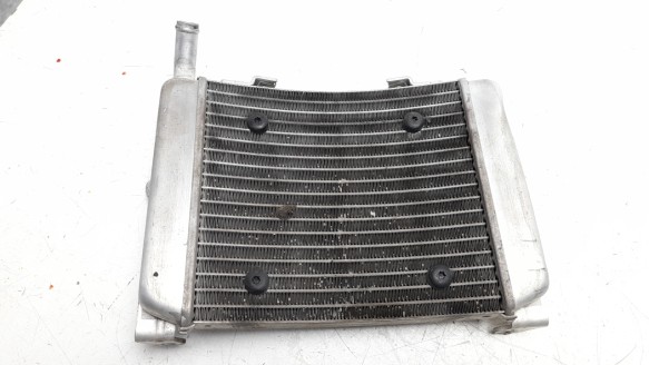 Recambio de radiador agua para bmw c - c 400 x referencia OEM IAM 17118565186  