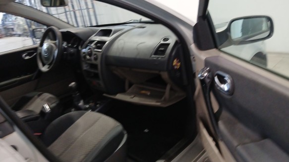 renault megane ii (bm0/1_, cm0/1_) 2001-2012 del año 2003