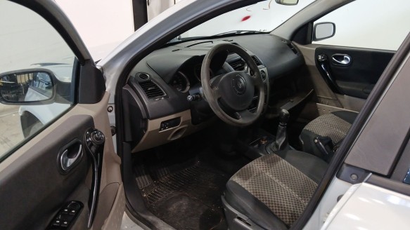 renault megane ii (bm0/1_, cm0/1_) 2001-2012 del año 2003