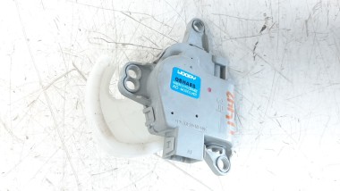 Recambio de motor apertura trampillas climatizador para hyundai tucson 2015- referencia OEM IAM EA1F0EDFAA02  