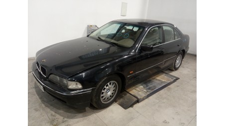 bmw serie 5 berlina (e39) 1995-2003 del año 2006