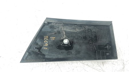 Recambio de moldura para nissan 370 z (z34) 2009- 3.7 v6 24v cat referencia OEM IAM 768911EA0A  