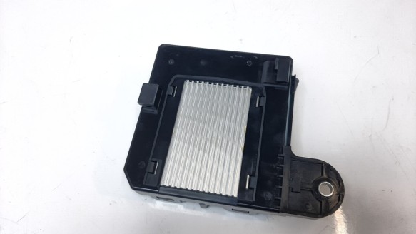 Recambio de modulo electronico para mazda 3 sedán (bp) 2019- referencia OEM IAM BCKA67560E  