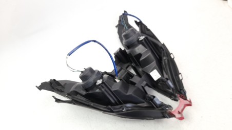 Recambio de faro delantero para kymco g-dink 125 2012-2017 referencia OEM IAM 33100ACD5315  