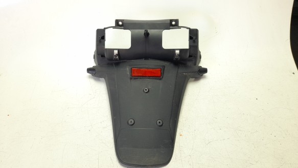 Recambio de portamatriculas para piaggio (vespa) mp3 400 hpe 2021- referencia OEM IAM 1B004838  