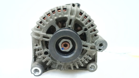 Recambio de alternador para bmw 1 (e87) 2003-2013 118 d referencia OEM IAM 12317799180 7799180 TG15C093