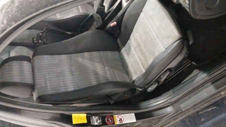 Recambio de asiento delantero derecho para bmw 1 (e87) 2003-2013 118 d referencia OEM IAM 52107139699 52107139699 
