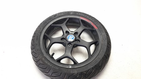 Recambio de llanta delantera para piaggio (vespa) mp3 400 hpe 2021- referencia OEM IAM 1C002667  