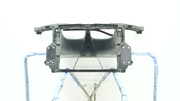 Recambio de panel frontal para bmw 1 (e87) 2003-2013 118 d referencia OEM IAM 51647193192 51647193192 