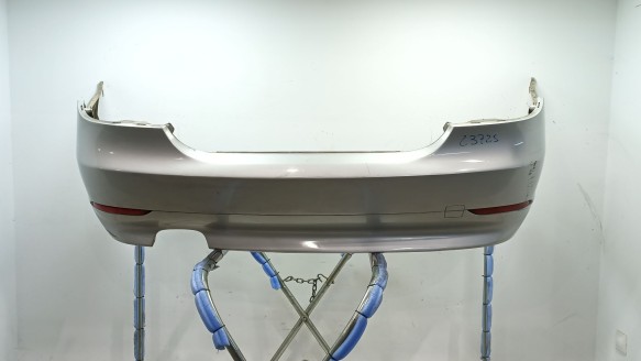 Recambio de paragolpes trasero para bmw 5 (e60) 2001-2010 525 d referencia OEM IAM 51127077940 51127077940 