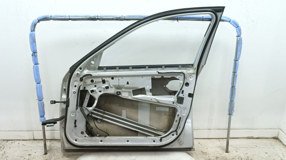 Recambio de puerta delantera derecha para bmw 5 (e60) 2001-2010 525 d referencia OEM IAM 41515A2A3A6 41515A2A3A6 