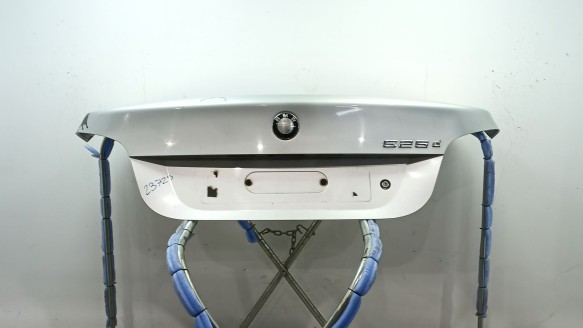 Recambio de tapa maletero para bmw 5 (e60) 2001-2010 525 d referencia OEM IAM 41627122441 41627122441 