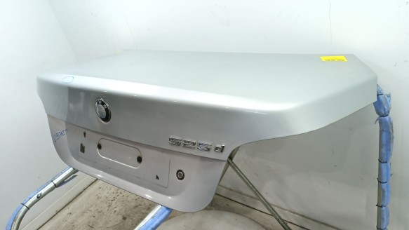 Recambio de tapa maletero para bmw 5 (e60) 2001-2010 525 d referencia OEM IAM 41627122441 41627122441 