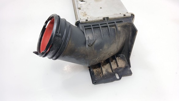 Recambio de intercooler para bmw 3 (e90) 2004-2012 320 d referencia OEM IAM 17517798788 3296399 