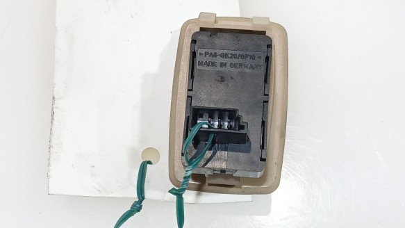 Recambio de mando elevalunas trasero derecho para bmw 3 (e90) 2004-2012 320 d referencia OEM IAM 61316945876 6945876 