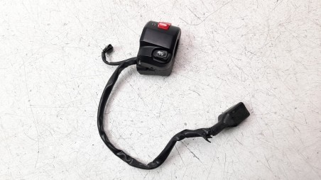 Recambio de piña luces derecha para kawasaki ninja 400 2017- referencia OEM IAM 460910479  