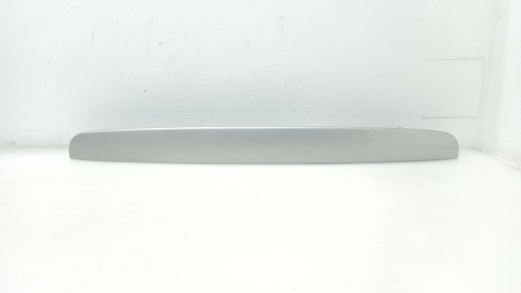 Recambio de moldura para hyundai santa fé ii (cm) 2005-2015 2.2 crdi referencia OEM IAM 873112B000 873112B000 