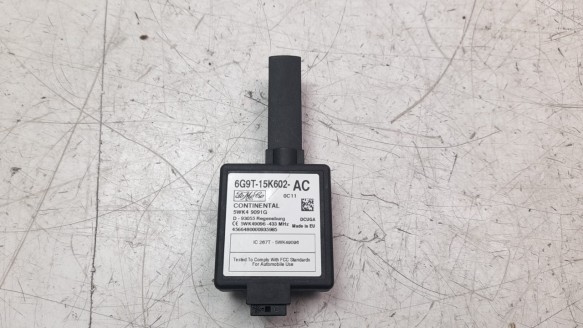 Recambio de antena para jaguar xf 2007-2015 3.0 v6 24v cat referencia OEM IAM 6G9T15K602AC  