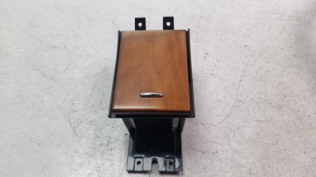 Recambio de cenicero para jaguar xf 2007-2015 3.0 v6 24v cat referencia OEM IAM AX23045H72A  