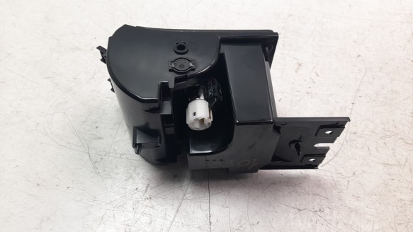 Recambio de cenicero para jaguar xf 2007-2015 3.0 v6 24v cat referencia OEM IAM AX23045H72A  