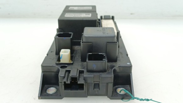 Recambio de caja reles / fusibles para toyota prius (_w3_) 2008- 1.8 hybrid (zvw3_) referencia OEM IAM G92Z047011 G92Z147020 