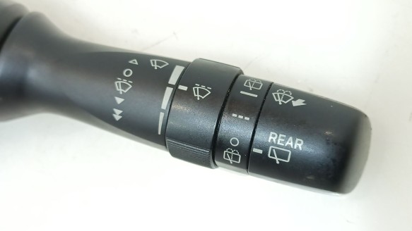 Recambio de mando limpia para toyota prius (_w3_) 2008- 1.8 hybrid (zvw3_) referencia OEM IAM 8465248180 8465248180 