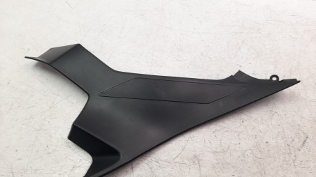 Recambio de moldura para kawasaki ninja 400 2017- referencia OEM IAM 530650042  