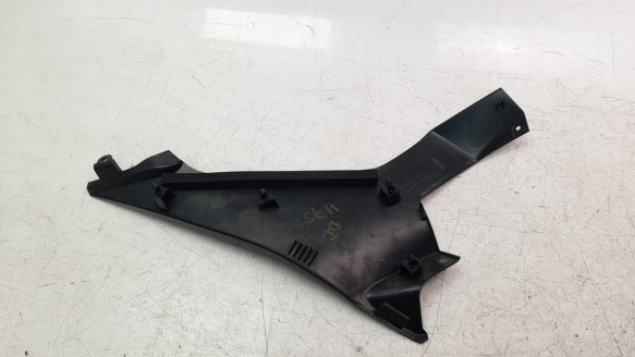 Recambio de moldura para kawasaki ninja 400 2017- referencia OEM IAM 530650042  