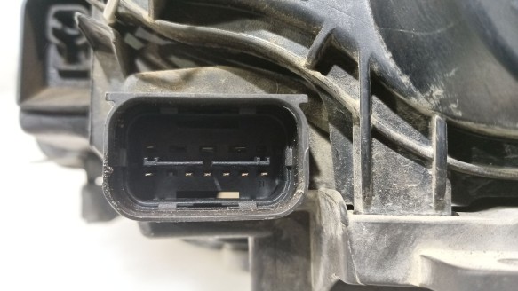 Recambio de faro derecho para bmw 1 (e87) 2003-2013 116 i referencia OEM IAM 63126924486 63126924486 