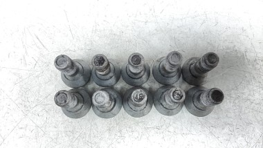 Recambio de juego tornillos de rueda para citroën jumper kasten 2014- 30 l1h1 bluehdi 120 referencia OEM IAM TORNILLOS21MM   2