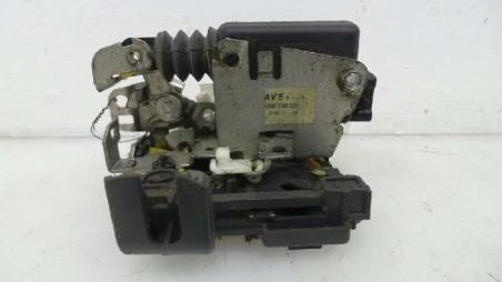 Recambio de cerradura puerta delantera derecha para dacia duster 2010-2018 ambiance 4x2 referencia OEM IAM 8200735224 8200735224