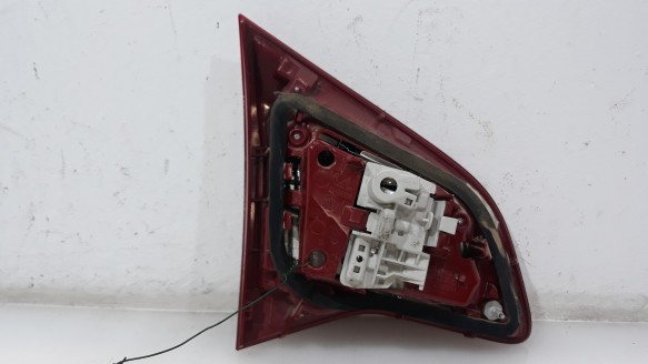 Recambio de piloto trasero derecho interior para opel meriva b 2010-2017 cosmo referencia OEM IAM 13435486 13435486 