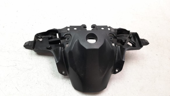 Recambio de moldura para honda nc 750 2016- referencia OEM IAM 64510MKAD80  