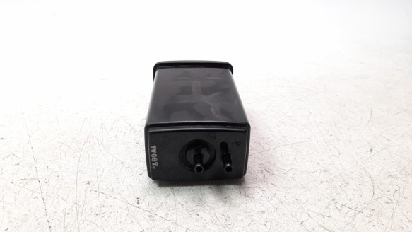 Recambio de filtro carbono activo para kawasaki ninja 400 2017- referencia OEM IAM 161640012  