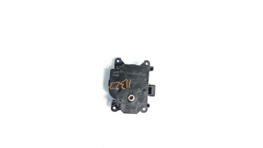 Recambio de motor apertura trampillas climatizador para toyota yaris 2017- 1.5 16v cat referencia OEM IAM CZ113800   2